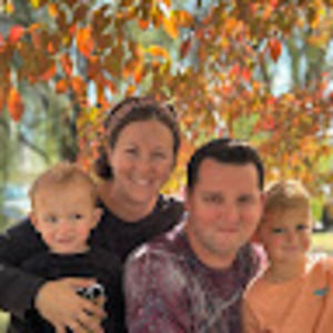 Meet your Posher, Holly